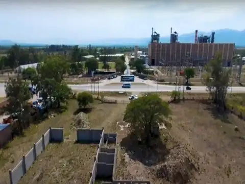 EN ALQUILER TEMPORARIO PREDIO INDUSTRIAL