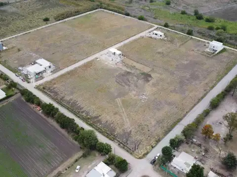 Calle 486 esquina 148 100