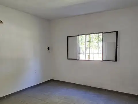 CASA 2 HAB. C/COCHERA JARDIN ALTA GRACIA ESCRITURA