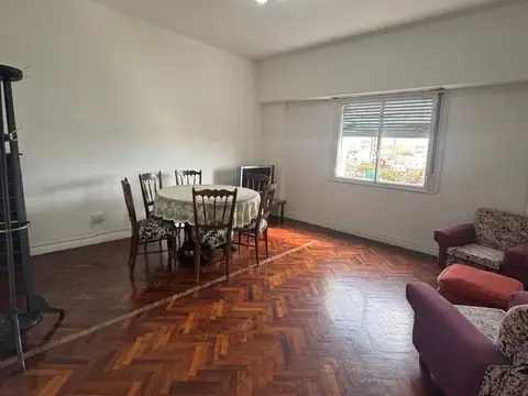 Departamento en Alquiler Temporal 60 años