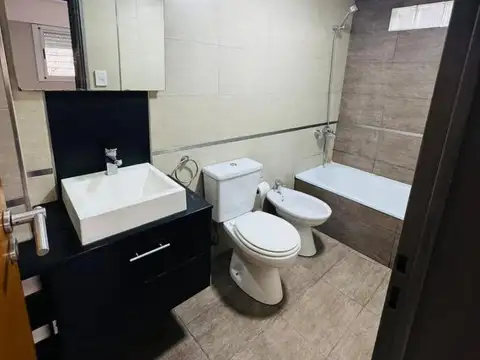 DEPARTAMENTO EN VENTA EN MORON - 2 AMBIENTES