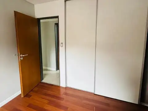 Departamento en Venta en Moron Sur, USD 79.000