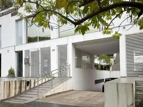 COCHERA EN ALQUILER EN PARAGUAY 320 - ZONA TRIBUNALES