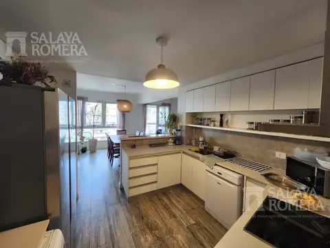 Departamento en Alquiler con 2 cocheras