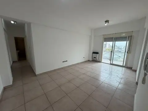 Mendoza 800, Piso 4