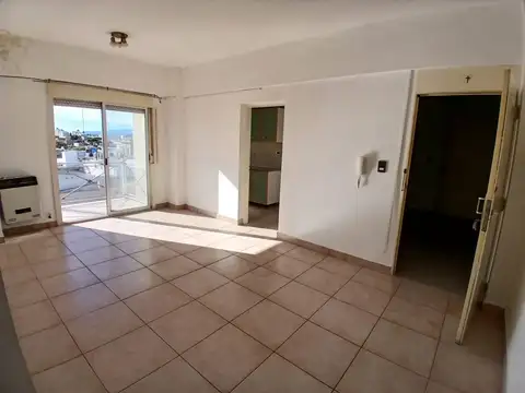 Mendoza 800, Piso 4