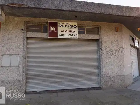 Local en Alquiler en Villa Santos Tesei, $ 800.000