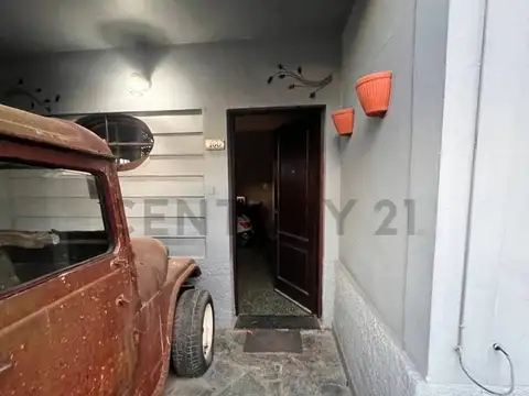 461 entre 13c y 14 , Piso 0