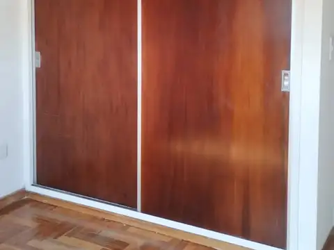 Departamento en Alquiler 50 años