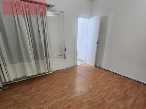 Departamento en Alquiler en Balvanera, $ 450.000