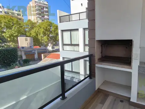Departamento de 2 ambientes con balcón y parrilla propia en Palermo