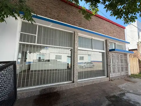 VENTA/LOCAL/DEPOSITO/RAFAELA