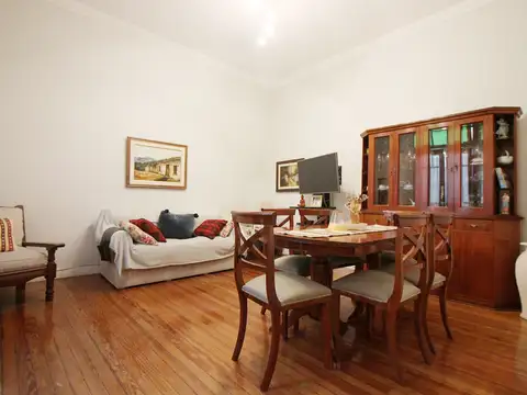 VENTA LUMINOSO PH 4 AMBIENTES CON PATIO Y TERRAZA