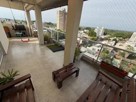 Semipiso 3 amb. con increibles vistas y balcon terraza!