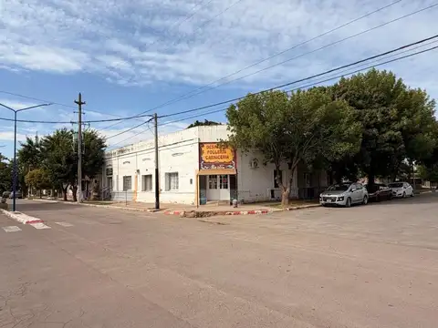 Manuel Belgrano esquina España 100