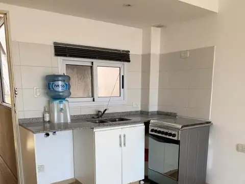 Departamento en Alquiler en Castelar, $ 360.000