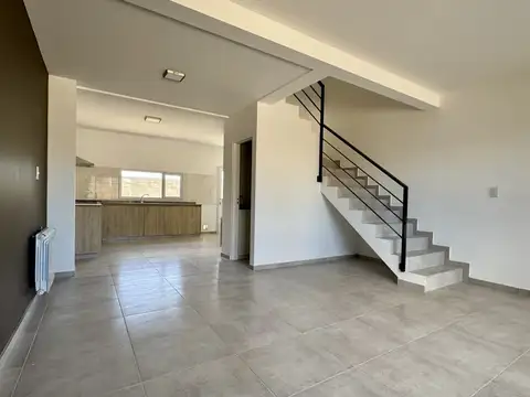 Casa en Alquiler de 2 dormitorios