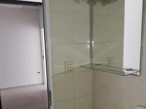 Local en Venta en Centro, USD 120.000