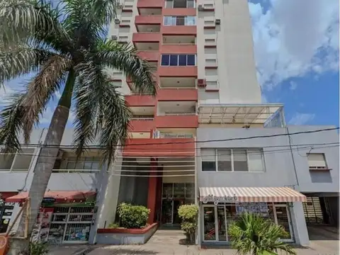 Vendo Excelente Local Comercial. Av. Alberdi 949