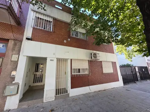 Departamento 2 ambientes con patio 44m2 apto credito