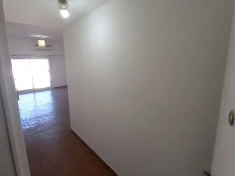 Depto Tipo Casa en Alquiler de 2 dormitorios