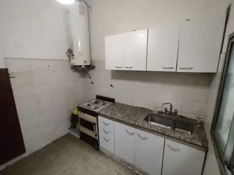 Depto Tipo Casa 3 ambientes con 1 baño