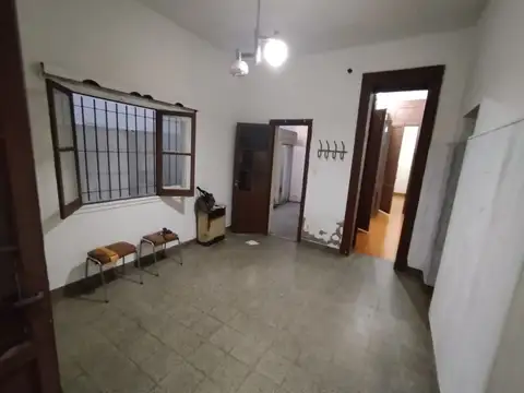 Depto Tipo Casa en Venta en Banfield, USD 140.000