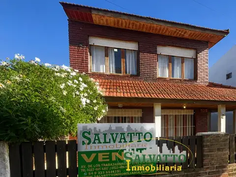 Lucania 900
