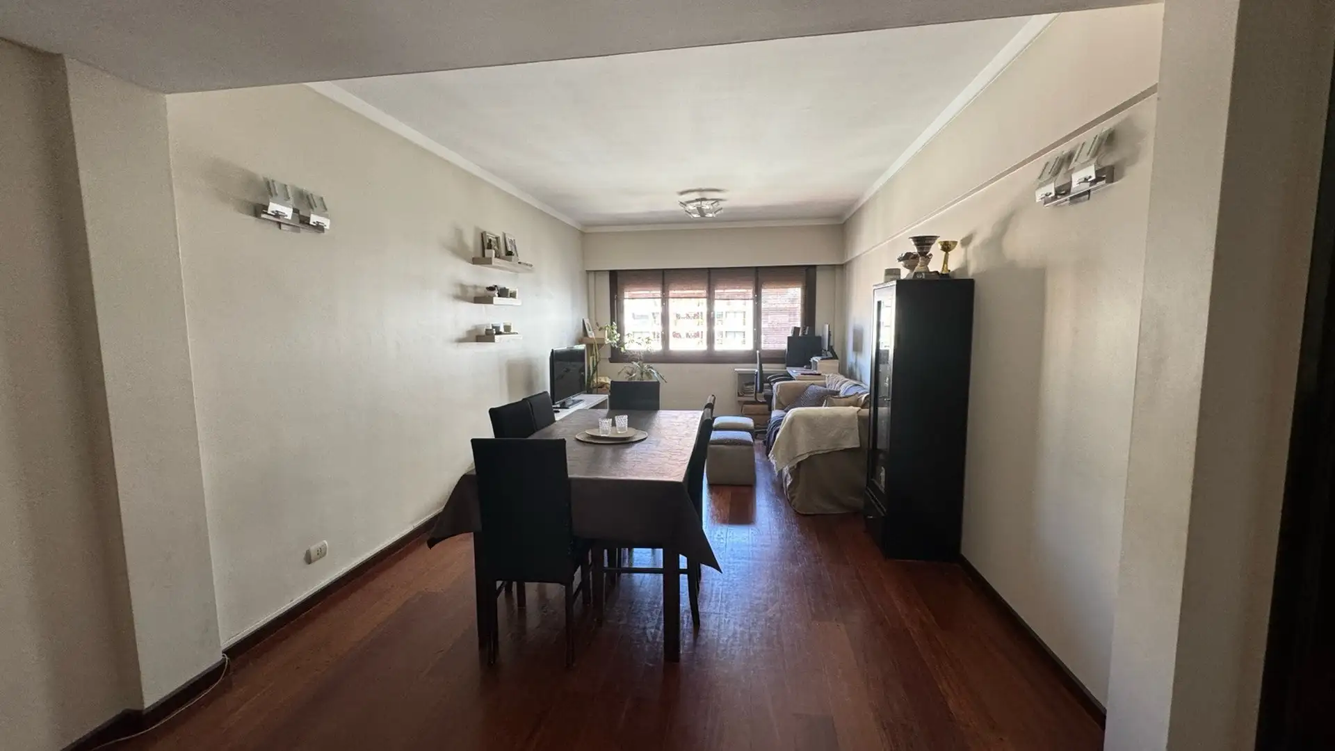 Departamento 3 amb, 70m² con vista abierta — La Perla