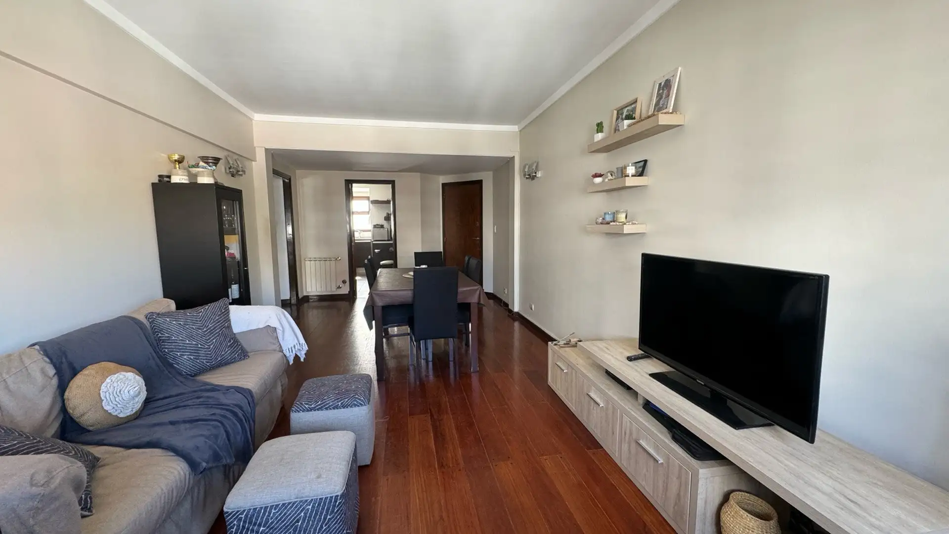 Departamento 3 amb, 70m² con vista abierta — La Perla