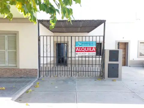 Jose Manuel Estrada 200