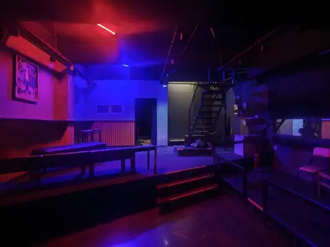 Av Pte Roque Saenz Pena 900