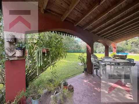Barrio Monteverde, Las Petunias 128
