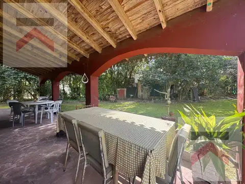 Casa Quinta 3 dorm piscina A refaccionar en Barrio Monteverde Cardales