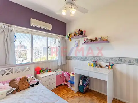 Departamento 4 ambientes con 2 baños