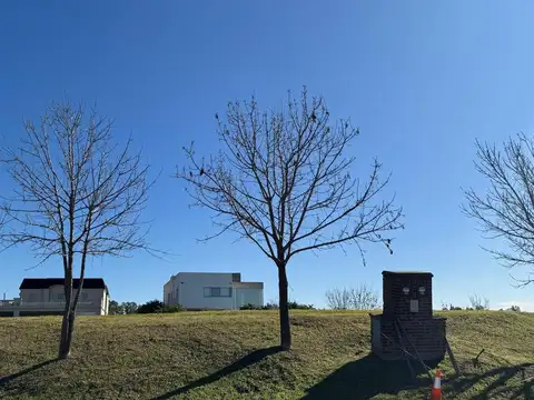 Terreno en Venta 35  mts Fondo