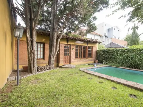 Casa 5 ambientes con 2 baños