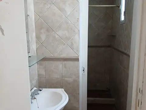 Depto Tipo Casa 2 ambientes con 1 baño