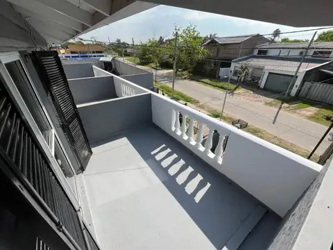 Depto Tipo Casa en Alquiler de 1 dormitorio