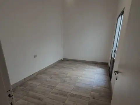 AVENIDA BELGRANO 700, Piso P.B.