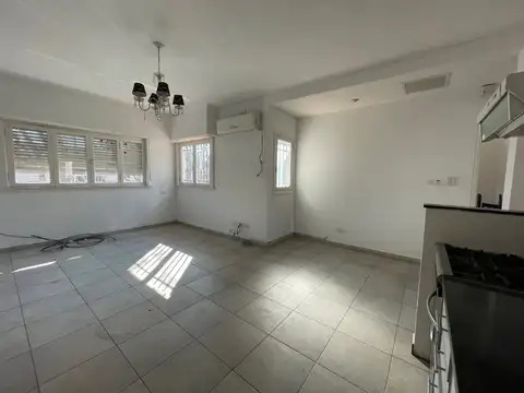 Depto Tipo Casa en Alquiler en Florida, $ 1.400.000
