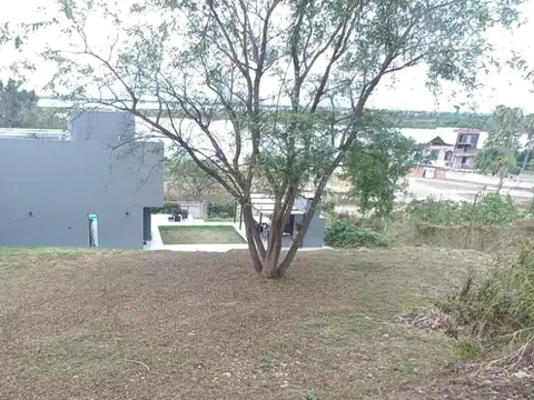Terreno en Venta 20  mts Frente