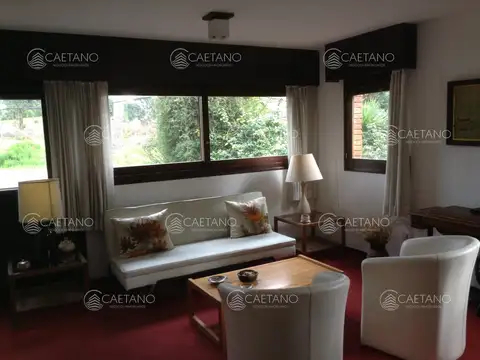 Casa en Alquiler Temporal de 6 dormitorios