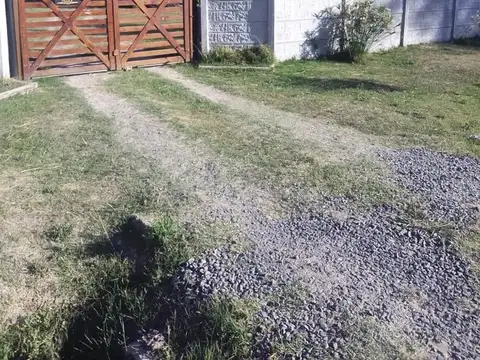 CASA EN VENTA EN MATIENZO 1000 (DOMSELAAR)