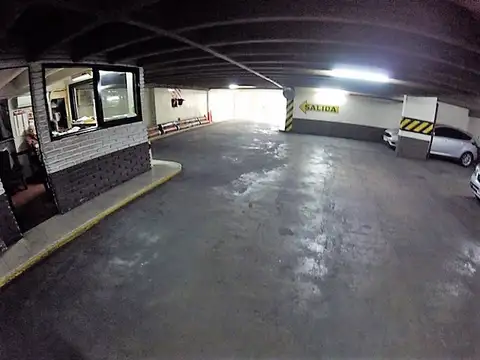 Cochera en venta - Recoleta