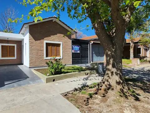 Casa en alquiler en Parque Don Bosco