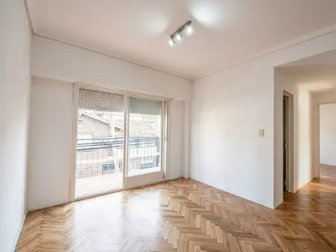 Venta departamento 3 ambientes La Lucila