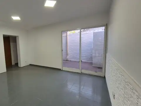 Departamento 2 hab Planta Baja Patio en Dorrego