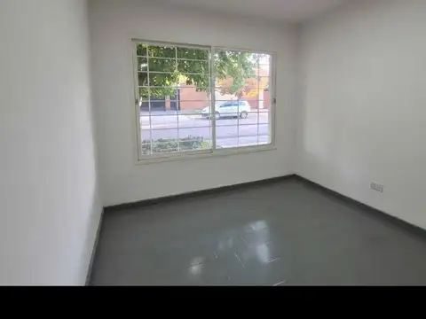 Depto Tipo Casa en Venta en Coronel Dorrego, USD 56.000