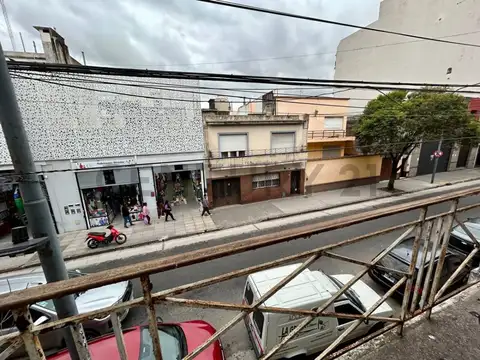 Concordia 100, Piso 1